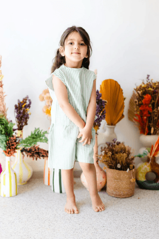 Ensemble TIKKI 2 Pieces pour enfant fille chemisier a nœud et short rayé