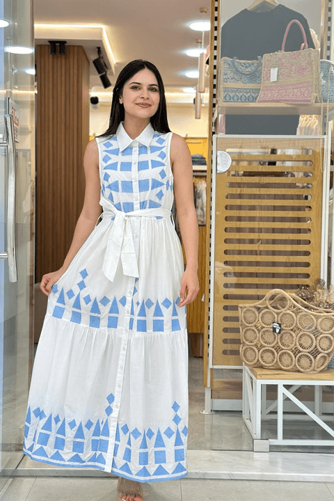 Robe chemise brodée