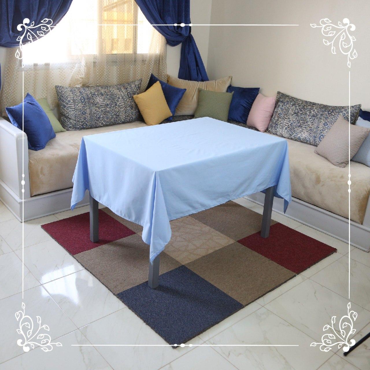 Nappe de Table Bleu  Élégance et Protection au Quotidien