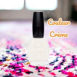 Vernis couleur crème réf 200