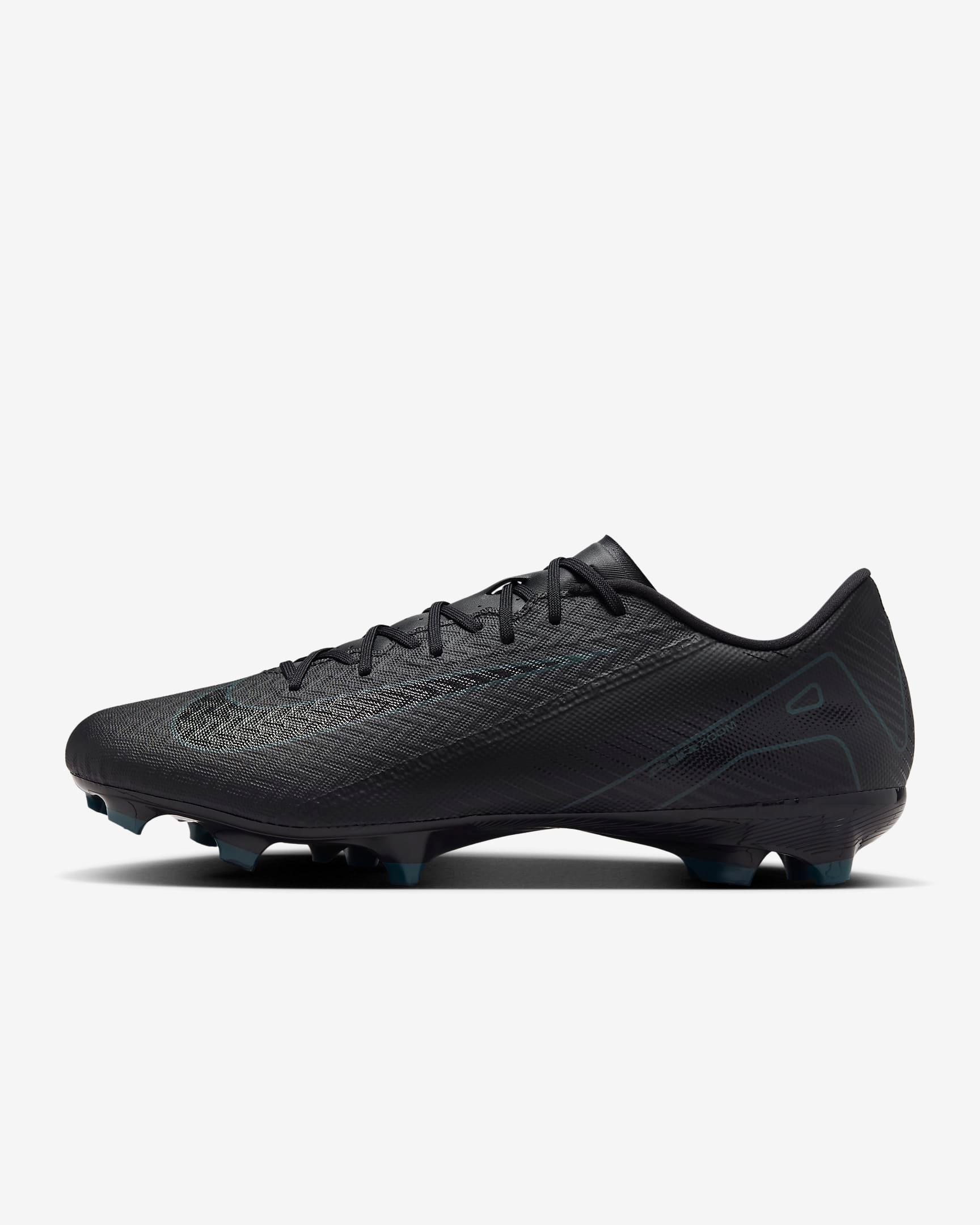 Nike Mercurial Vapor 16 Academy Soccer Cleats