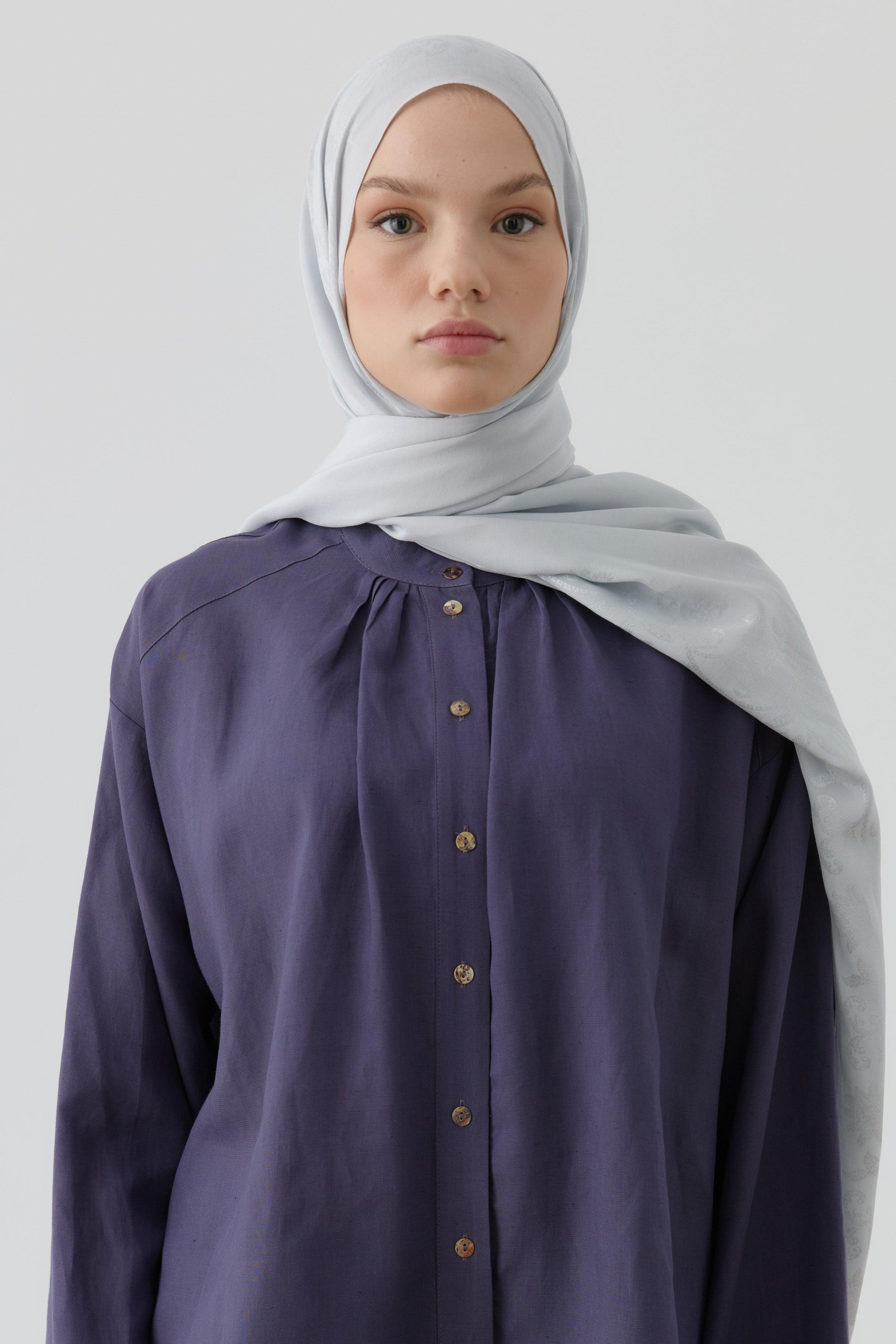 Châle Nevgül naturel avec détails de bordure - Argent