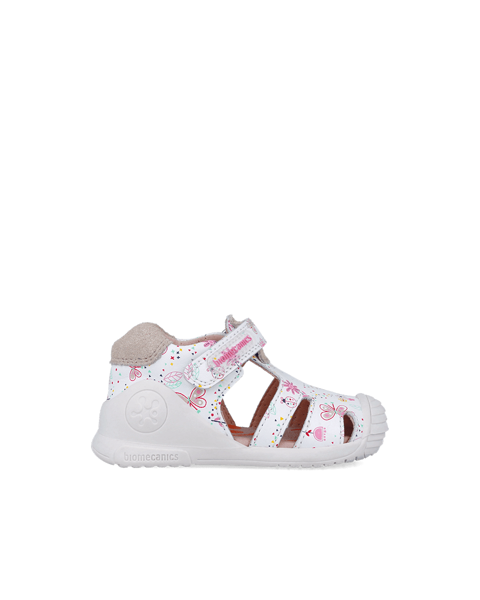 Biogateo Sandals Closed Toe - White