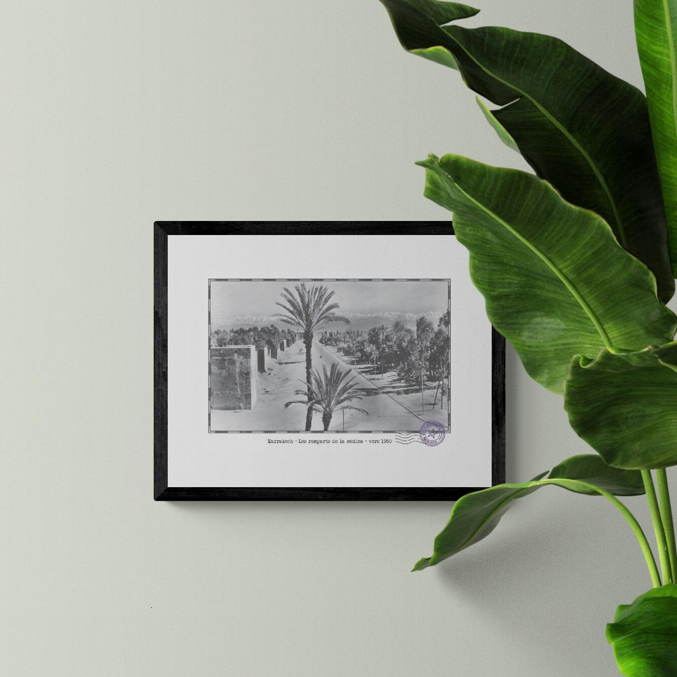 Affiche d'une vue ancienne de Marrakech - Les remparts de la médina - vers 1950 - reproduction
