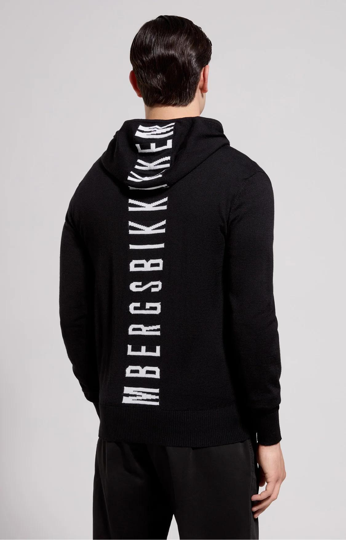PULL EN TRICOT